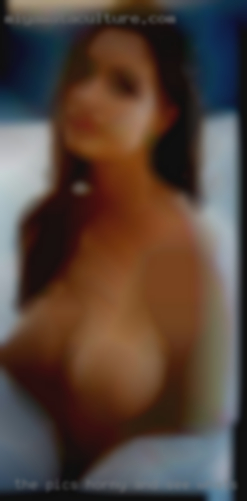 The pics horny and see whats out there..